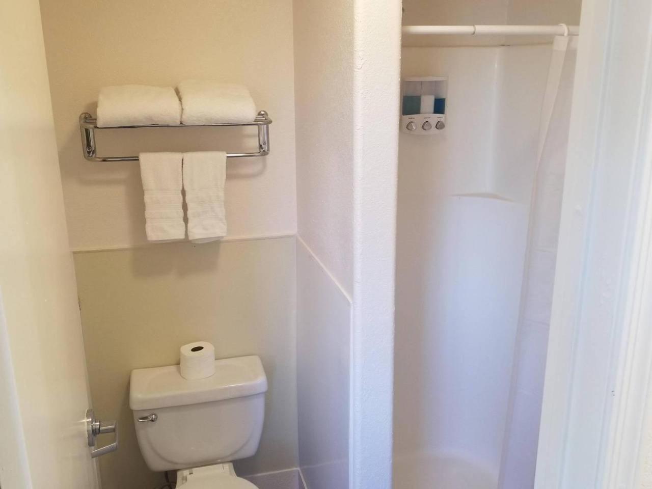 Holiday home 075b Affordable Retreat Nr South Rim Sleeps 2 *